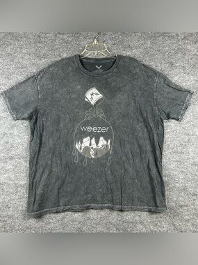 Weezer 2017 XXL Distressed Mineral Wash Graphic Band T-Shirt